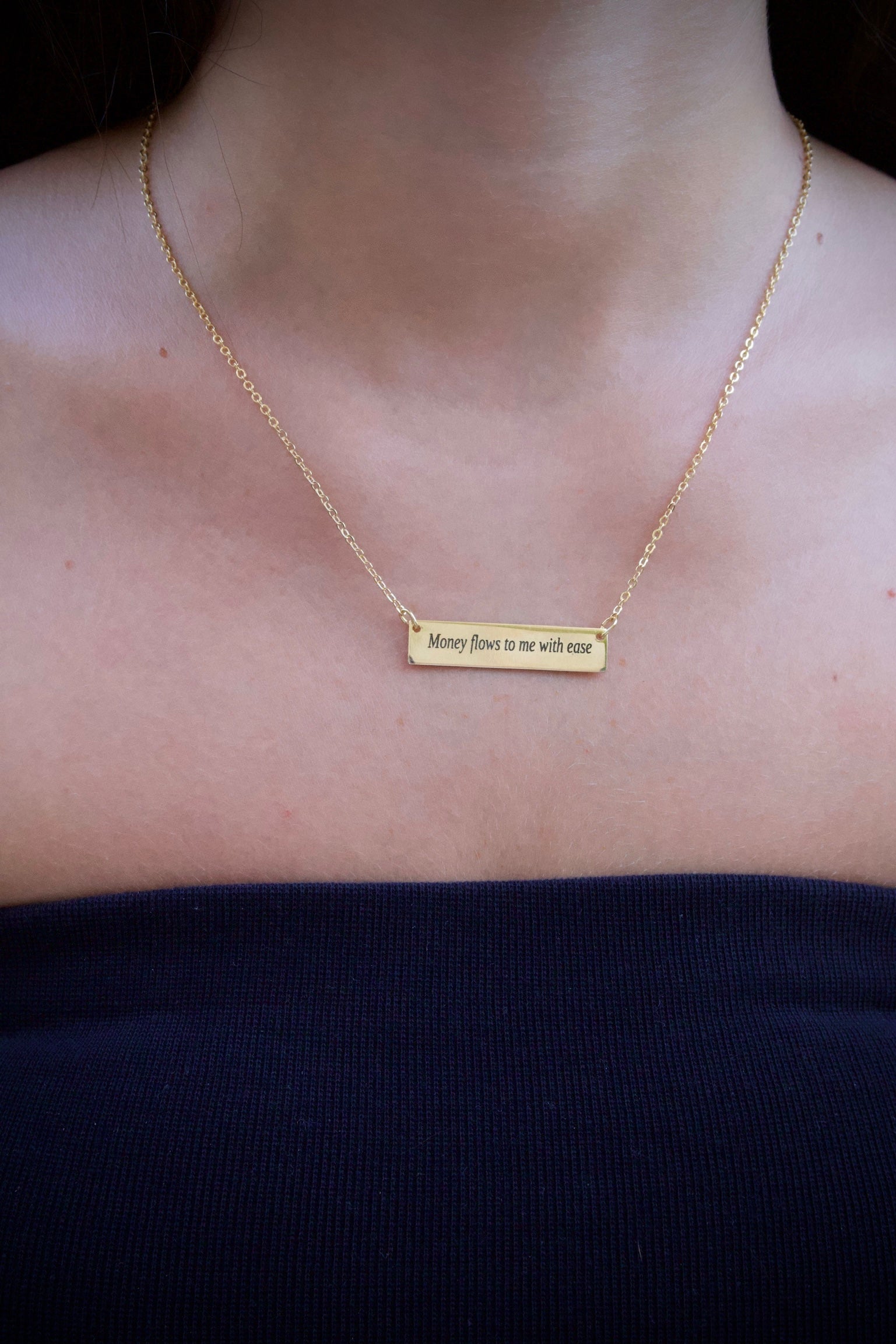 "Money flows to me with ease" - שרשרת